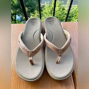 Cushion Cloud Sandals by Reef
